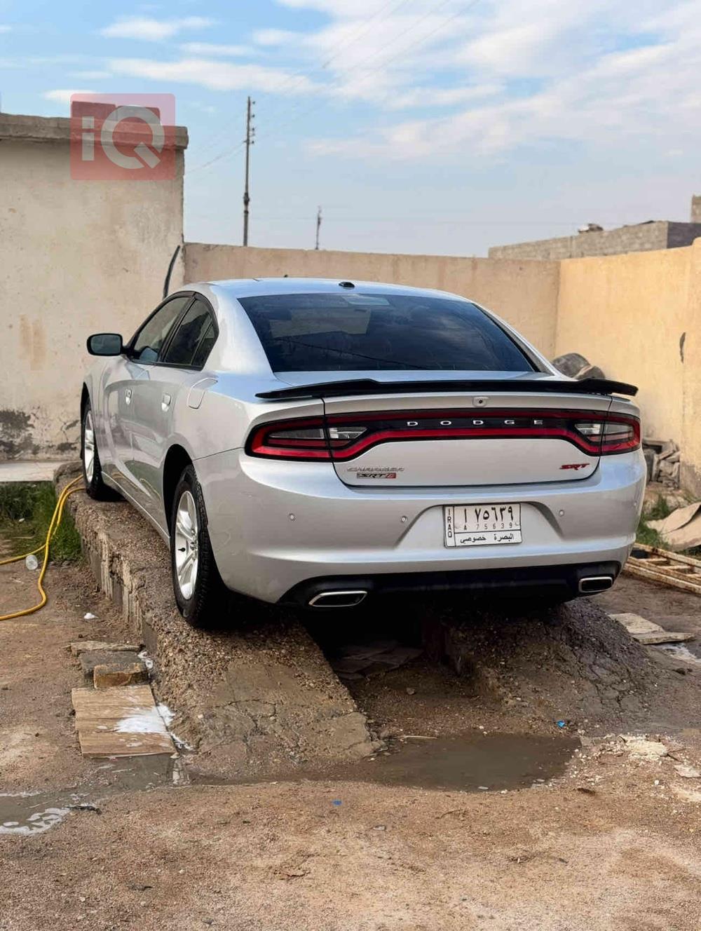 دۆج چارجەر